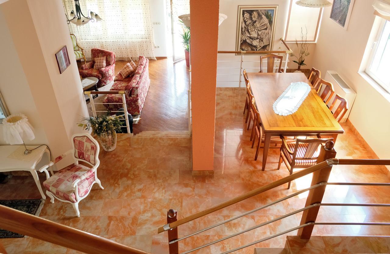 Villa Luciana Mimice Exterior foto