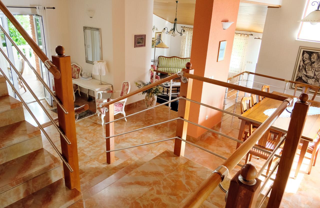 Villa Luciana Mimice Exterior foto